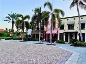 9126 Chula Vista St in Naples, FL - Building Photo