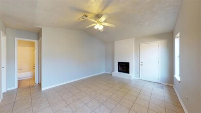 608 Navarro Dr in College Station, TX - Building Photo - Building Photo