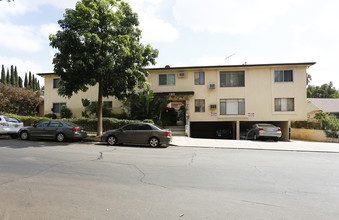 1160 N Ogden Dr in Los Angeles, CA - Building Photo - Building Photo