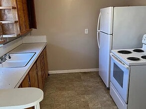 420 N Mayfair Way in Ada, OK - Building Photo - Building Photo