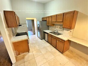 10206 Walnut Bend N in Jacksonville, FL - Building Photo - Building Photo