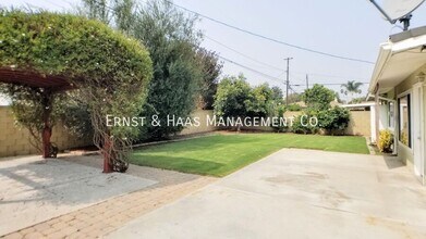 6926 E Rendina St in Long Beach, CA - Building Photo - Building Photo