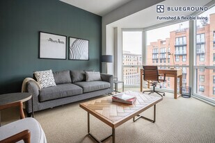 425 8th St NW in Washington, DC - Building Photo