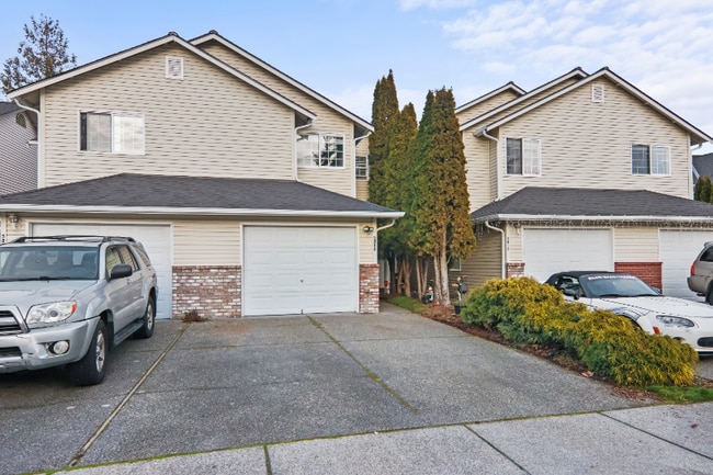 property at 5811 136th St SE