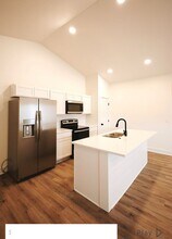 431 Briarbrook Ln in Park City, KS - Building Photo - Building Photo