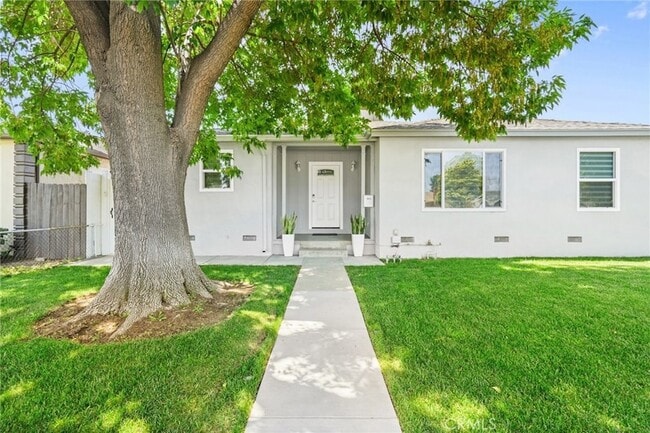 property at 6933 White Oak Ave