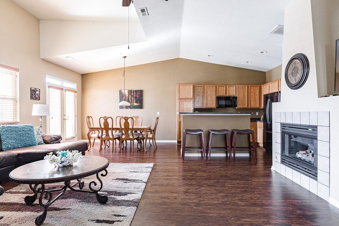 22898 E Euclid Cir in Aurora, CO - Building Photo