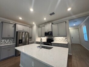 148 Soliera St in Nokomis, FL - Building Photo - Building Photo