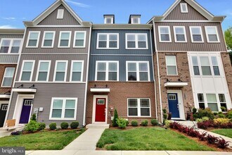 2782 Bridgewater Dr in Bryans Road, MD - Building Photo - Building Photo