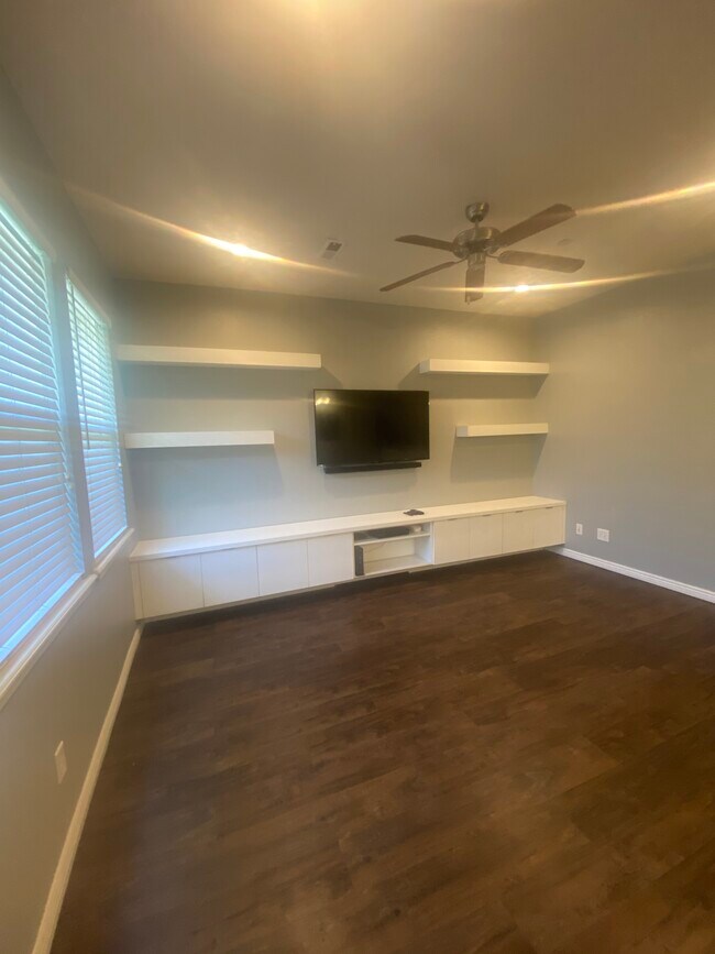 1582 W 10 S in Pleasant Grove, UT - Building Photo - Building Photo