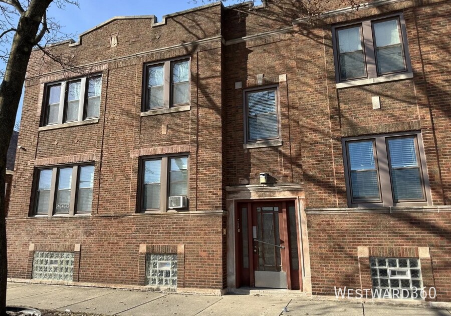 6708 S Wood St in Chicago, IL - Building Photo