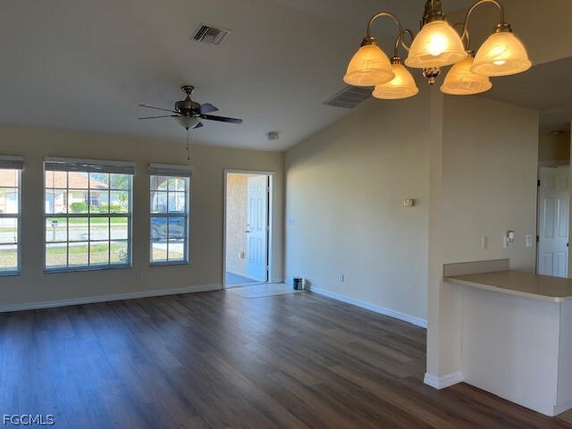 1316 Gleason Pkwy in Cape Coral, FL - Building Photo - Building Photo