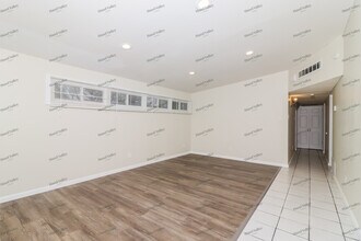 8421 Alder Ave in Berkeley, MO - Building Photo - Building Photo