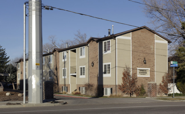 Arnecia Gardens in Salt Lake City, UT - Building Photo - Building Photo