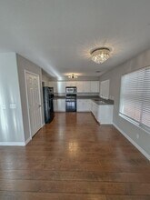 8321 Montgomery St in Las Vegas, NV - Building Photo - Building Photo