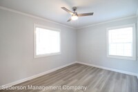 3134 W 44 Terrace photo'