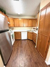 125 NE Johnson Ave in Burleson, TX - Building Photo - Building Photo