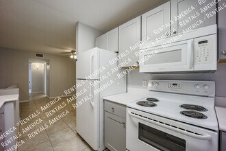 747 S Ext Rd in Mesa, AZ - Building Photo - Building Photo