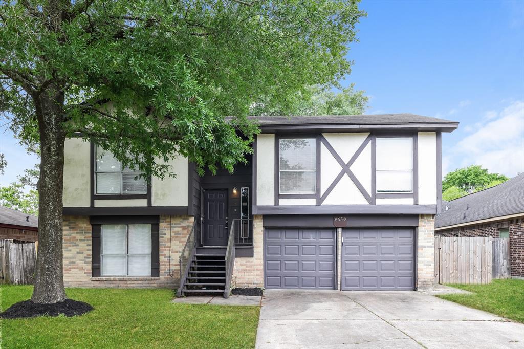 8659 Pearl Point St Photo