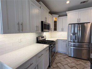 1180 Downyshire Dr in Lawrenceville, GA - Building Photo - Building Photo