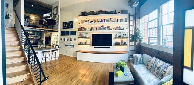 1090 Cherokee St, Unit 201