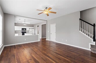 6250 Whirlaway Dr in Cumming, GA - Building Photo - Building Photo