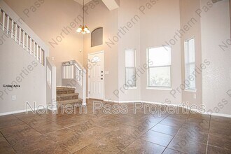 5372 Guillermo Frias Ln in El Paso, TX - Building Photo - Building Photo