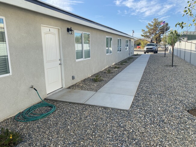 226 Panamint Ave in Ridgecrest, CA - Building Photo - Building Photo