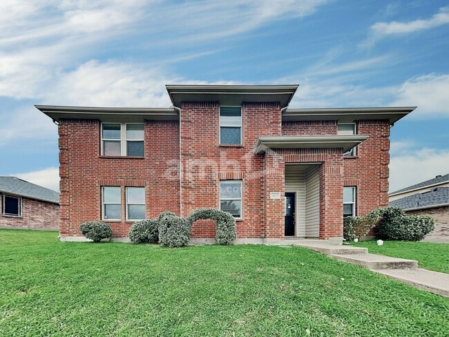 property at 1409 Laurel Ln