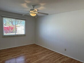 1410 E Verlea Dr in Tempe, AZ - Foto de edificio - Building Photo