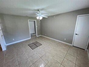 405 Highcrest Dr in Dallas, TX - Building Photo - Building Photo