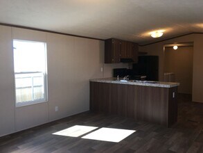 2149 Hermosa Dr in Bullhead City, AZ - Building Photo - Building Photo