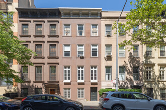 443 E 84th St in New York, NY - Building Photo - Building Photo