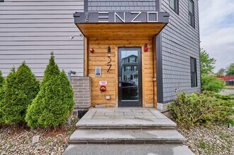 37 Horace St, Unit #101 in Boston, MA - Building Photo - Building Photo