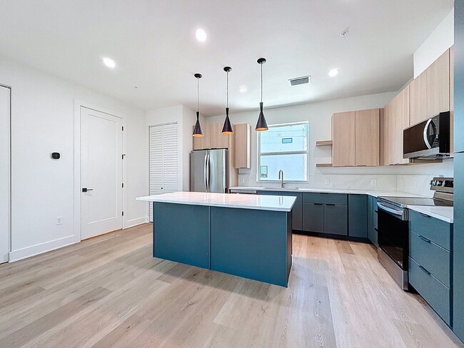 336 14th St N in St. Petersburg, FL - Building Photo - Building Photo