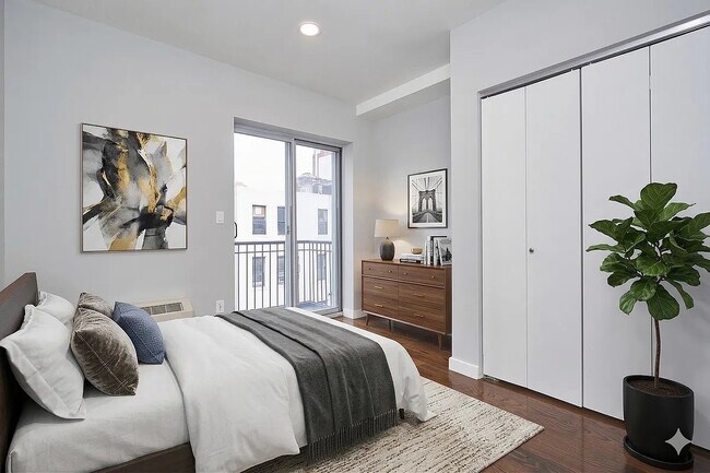 152 Ludlow St, Unit 5D in New York, NY - Building Photo - Building Photo