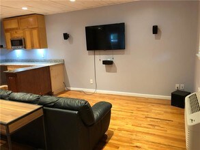 130 S Estes Dr-Unit -F-12 in Chapel Hill, NC - Building Photo - Building Photo