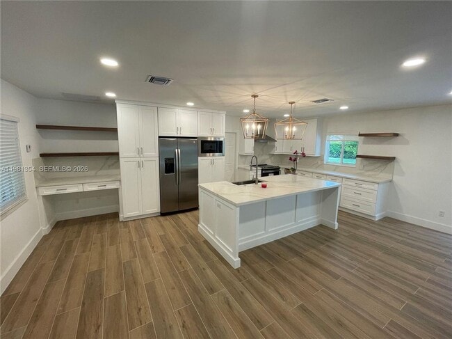 property at 10343 SW 114th St