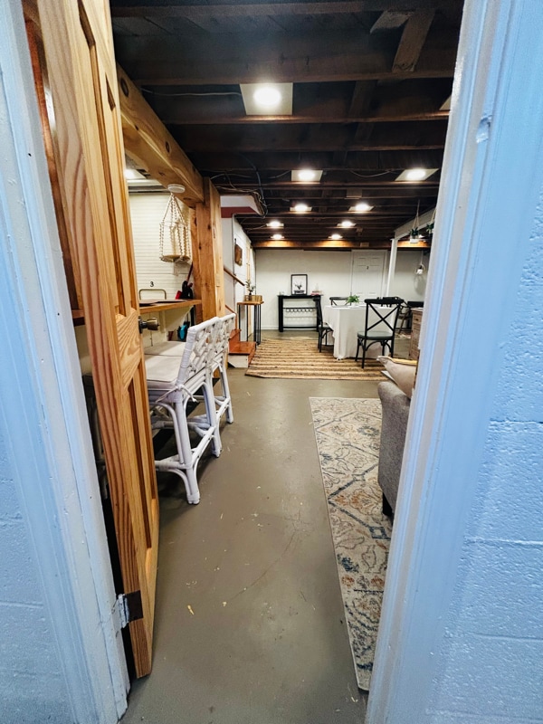 property at 10166 Glebe Rd