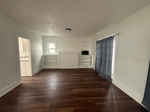 280 E Orange in San Bernardino, CA - Foto de edificio - Building Photo