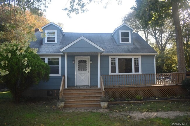 property at 53 Magnolia Dr
