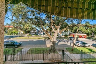 4534 Canal St, Unit BOTTOM APARTMENT in New Orleans, LA - Building Photo - Building Photo