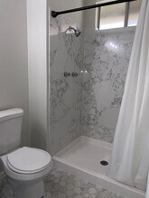 110 Wildflower Dr in Galt, CA - Building Photo - Building Photo