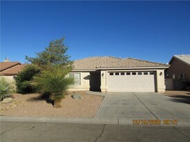 3915 E Nicole Ave in Kingman, AZ - Building Photo