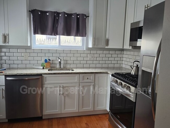 property at 323 Cross St