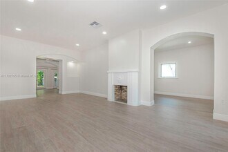 108 2nd Dilido Terrace in Miami Beach, FL - Building Photo - Building Photo