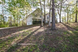 1718 Independence Dr in Douglasville, GA - Foto de edificio - Building Photo