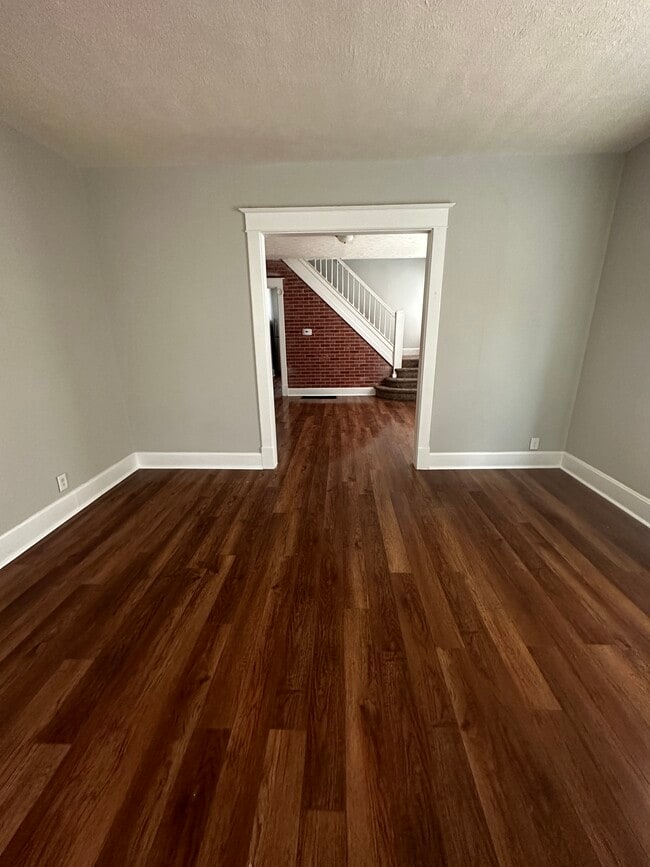 607 N Rural St, Unit 607 N Rural St