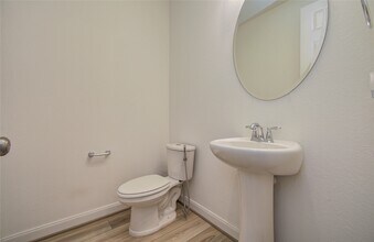 2816 Oakheath Crst Ct in Houston, TX - Building Photo - Building Photo