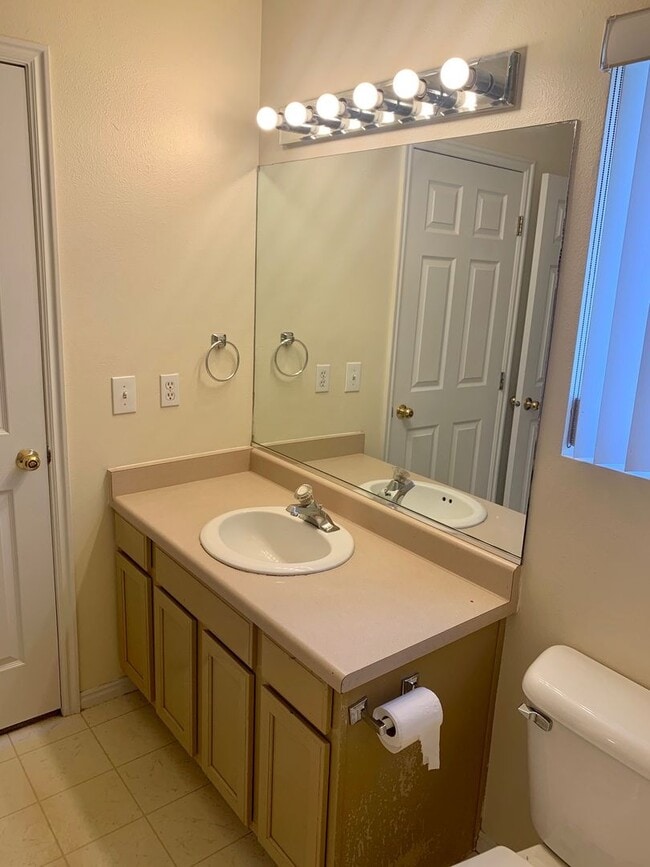 1836 W 950 N in Saint George, UT - Building Photo - Building Photo